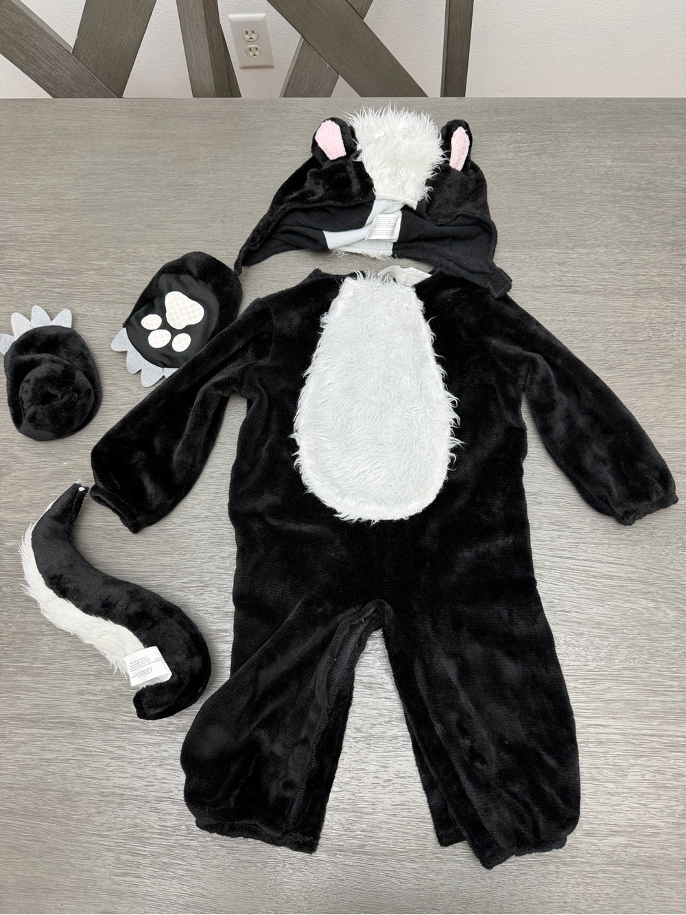 Black & White Plush Skunk Kids Costume Hoodie Romper